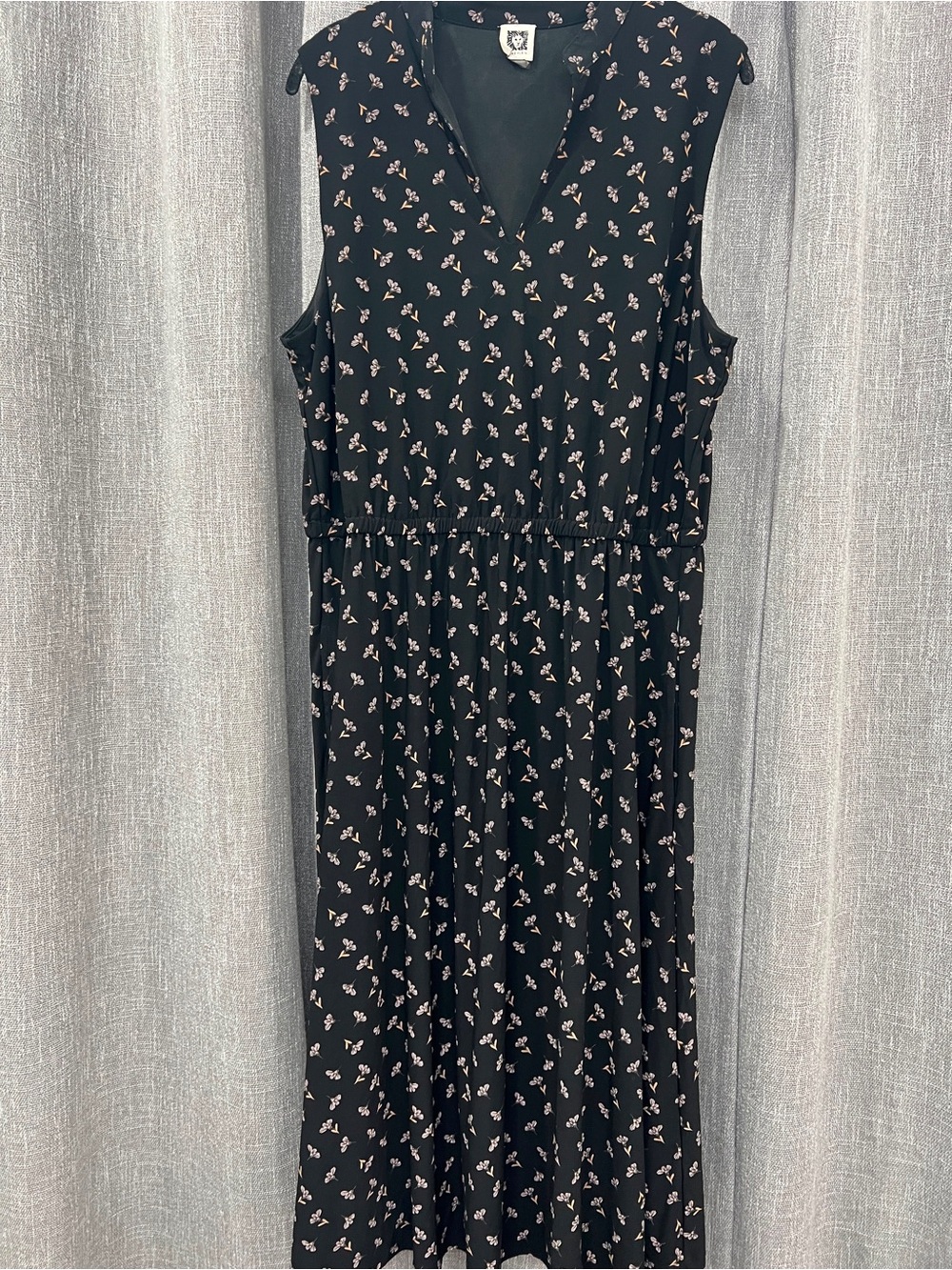 Anne Klein Black Sleeveless V-Neck Floral Midi Dress